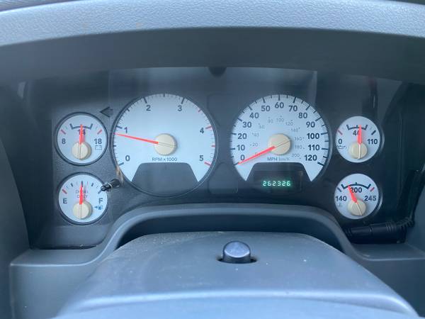 2007 Dodge RAM 3500 SLT 4x4 Regular Cab 140.5 in. WB DRW Automatic — photo 6