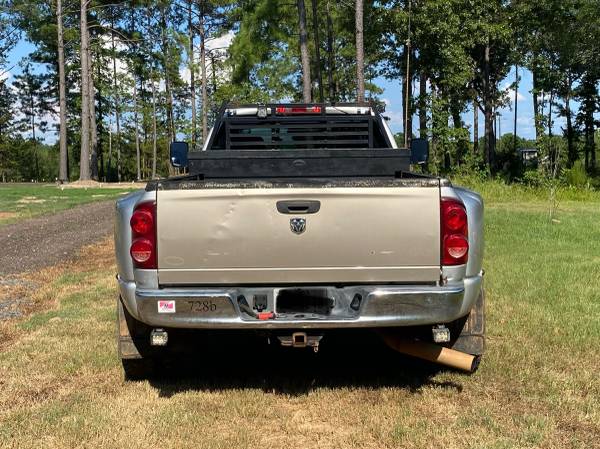 2007 Dodge RAM 3500 SLT 4x4 Regular Cab 140.5 in. WB DRW Automatic — photo 10