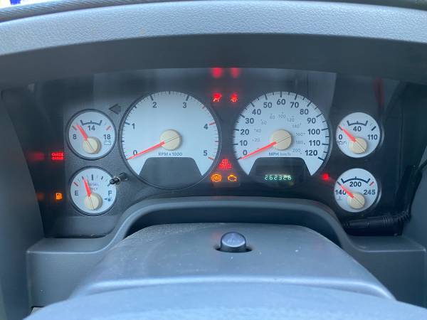 2007 Dodge RAM 3500 SLT 4x4 Regular Cab 140.5 in. WB DRW Automatic — photo 5