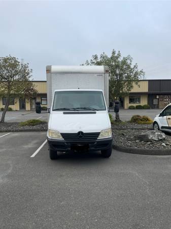 2004 Mercedes-Benz Sprinter T1n — photo 1