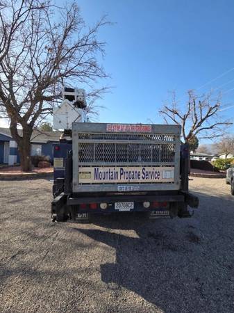 2007 Ford F550 Flatbed — photo 9