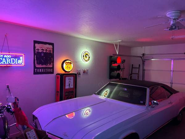1970 Buick Riviera — photo 7