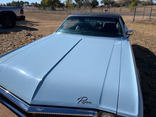 1970 Buick Riviera — photo 9