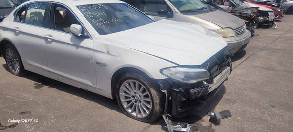 2013 BMW 535i Wrecked — photo 1