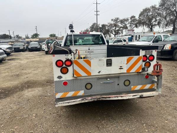 2011 GMC Sierra 2500hd Work Truck — photo 4