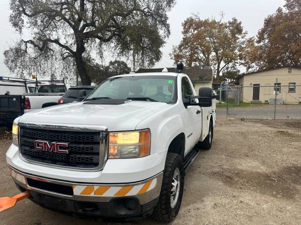 2011 GMC Sierra 2500hd Work Truck — photo 9