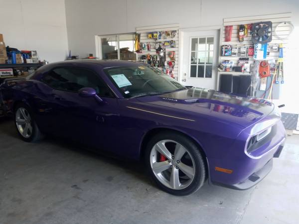 2010 Dodge Challenger SRT8 2dr Coupe Automatic — photo 6