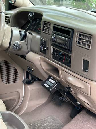 2000 Ford F 350 XL 4x2 SD Super Cab 158 in. WB DRW HD Manual — photo 6