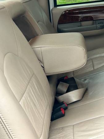 2000 Ford F 350 XL 4x2 SD Super Cab 158 in. WB DRW HD Manual — photo 8