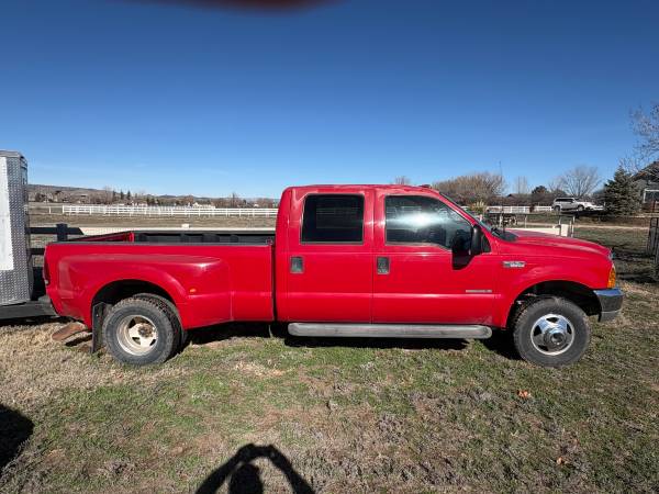 1999 Ford F 350 XL 4x2 SD Crew Cab 172 in. WB SRW HD Manual — photo 1