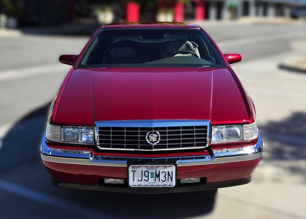 1993 Cadillac Eldorado Base 2dr Coupe — photo 3