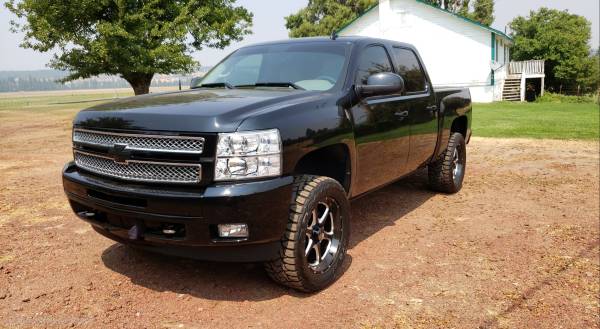 2012 Chevrolet Silverado 1500 LT 4x4 Regular Cab 8 ft. box 133 in. WB Automatic — photo 1