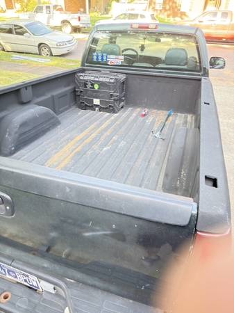 2001 Chevrolet S-10 Base — photo 6