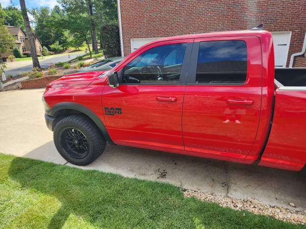 2022 RAM 1500 Classic SLT — photo 7