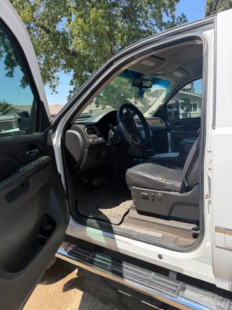 2011 GMC Sierra 2500hd SLT 4x4 Crew Cab 8 ft. box 167.7 in. WB Automatic — photo 8
