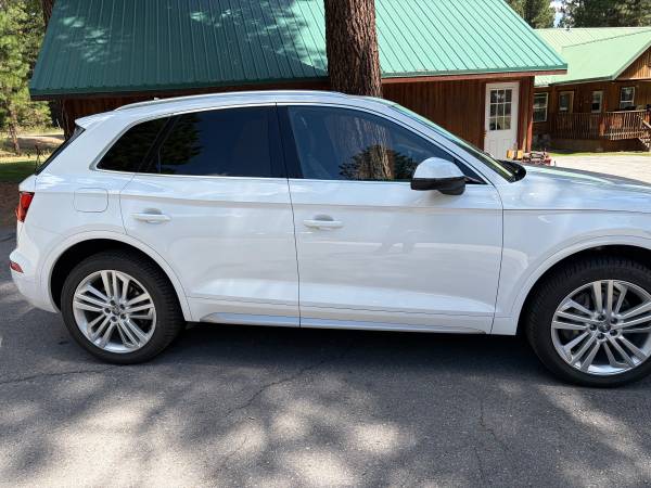 2019 Audi Q5 Premium — photo 2