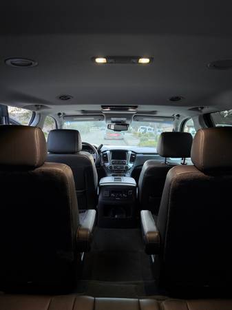 2016 Chevrolet Tahoe LT — photo 6