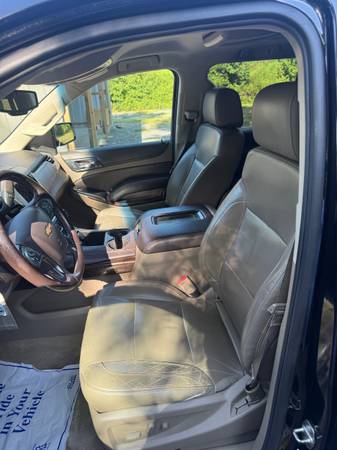 2015 Chevrolet Tahoe LS 4x2 Automatic — photo 10