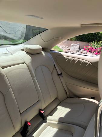 2009 Mercedes-Benz CLK-Class Base CLK 350 — photo 6