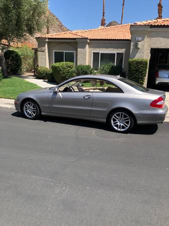 2009 Mercedes-Benz CLK-Class Base CLK 350 — photo 2
