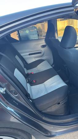 2014 Toyota Prius C Two 5dr Hatchback CVT — photo 5