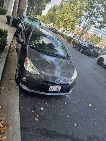 2014 Toyota Prius C Two 5dr Hatchback CVT — photo 1