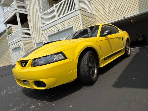 2003 Ford Mustang Mach 1 2dr Coupe Manual — photo 5
