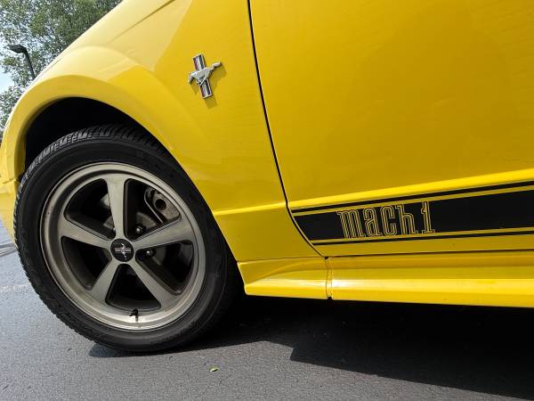 2003 Ford Mustang Mach 1 2dr Coupe Manual — photo 4