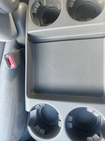 2006 KIA Sedona EX Passenger Van Automatic — photo 8