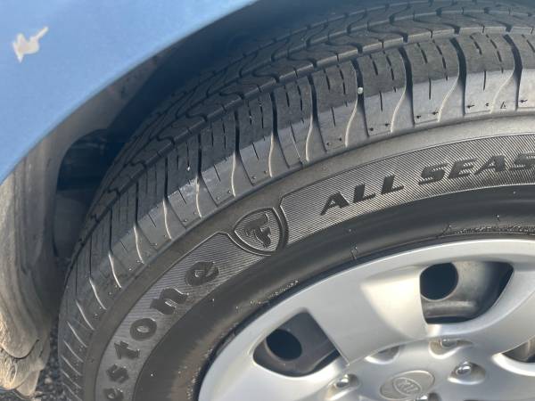 2006 KIA Sedona EX Passenger Van Automatic — photo 5