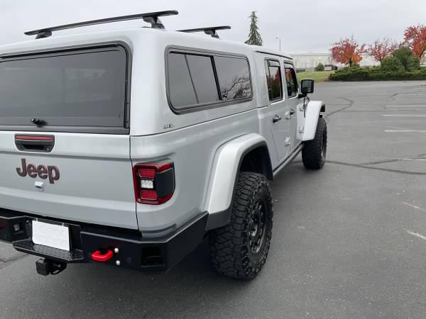 2022 Jeep Gladiator Rubicon 4dr 4x4 Crew Cab 5 ft. box Manual — photo 6