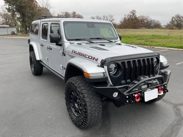 2022 Jeep Gladiator Rubicon 4dr 4x4 Crew Cab 5 ft. box Manual — photo 1