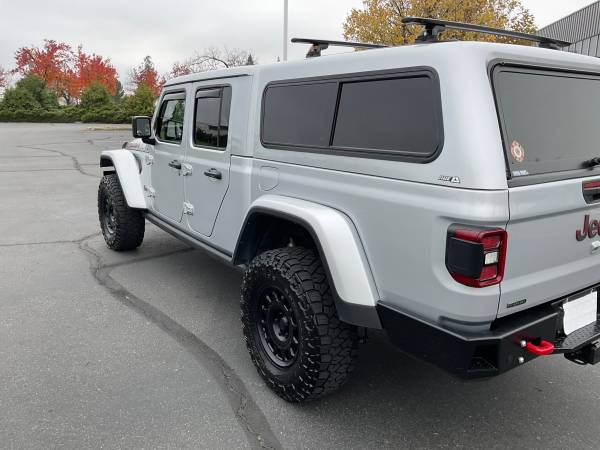 2022 Jeep Gladiator Rubicon 4dr 4x4 Crew Cab 5 ft. box Manual — photo 4