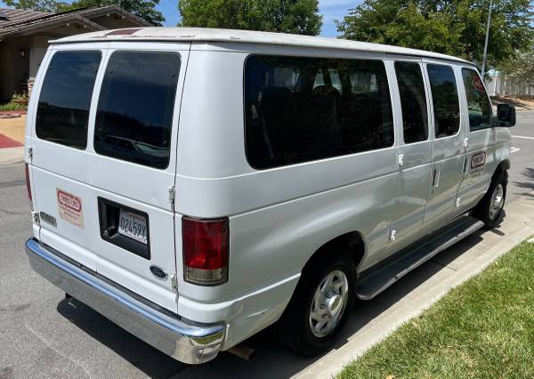 2006 Ford E-350 Super Duty Recreational — photo 6