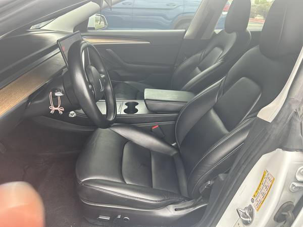 2022 Tesla Model 3 Base — photo 4