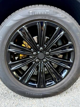 2021 Ford Explorer Limited — photo 9