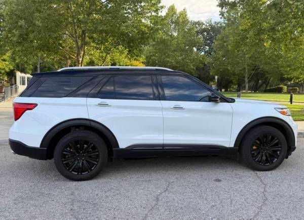 2021 Ford Explorer Limited — photo 1