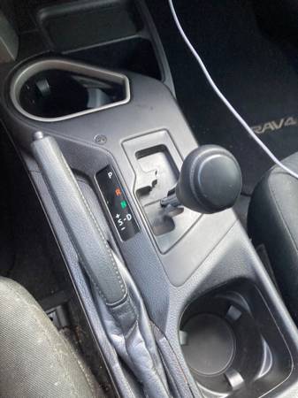 2018 Toyota Rav4 SE 4dr All-wheel Drive Automatic — photo 9