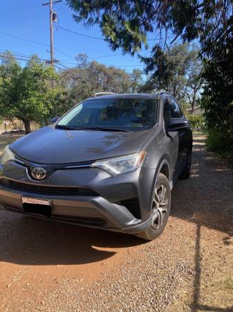 2018 Toyota Rav4 SE 4dr All-wheel Drive Automatic — photo 5