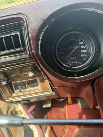 1976 Oldsmobile Cutlass Supreme — photo 9