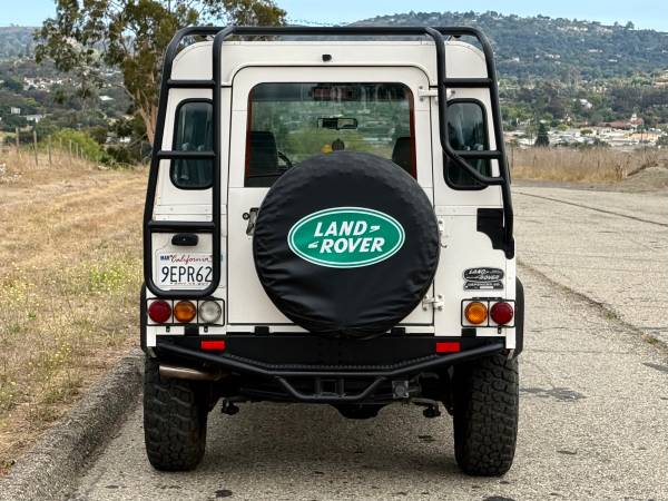 1997 Land Rover Defender S — photo 4