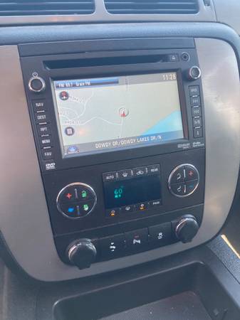 2013 Chevrolet Tahoe LT 4x2 Automatic — photo 4