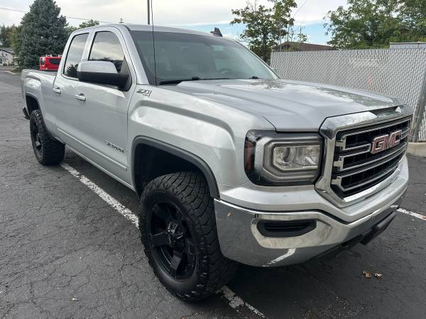 2017 GMC Sierra 1500 SLE — photo 4