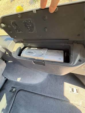 2000 Jeep Grand Cherokee Limited 4dr 4x2 Automatic — photo 12