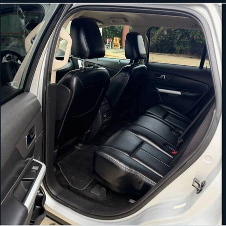 2011 Ford Edge SE 4dr All-wheel Drive Automatic — photo 6