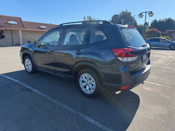 2019 Subaru Forester Base 4dr All-wheel Drive CVT — photo 4