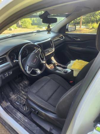 2018 GMC Acadia SL Front-wheel Drive Automatic — photo 6