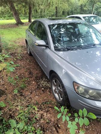 2005 Volvo V40 — photo 3