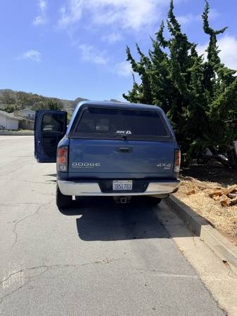 2004 Dodge RAM 2500 ST 4x4 Quad Cab 160.5 in. WB Manual — photo 3