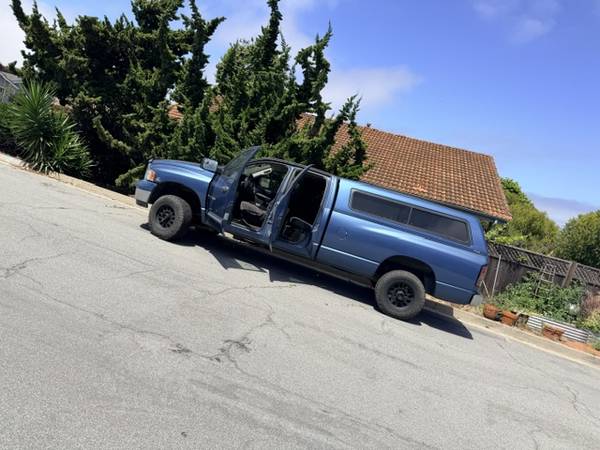 2004 Dodge RAM 2500 ST 4x4 Quad Cab 160.5 in. WB Manual — photo 4
